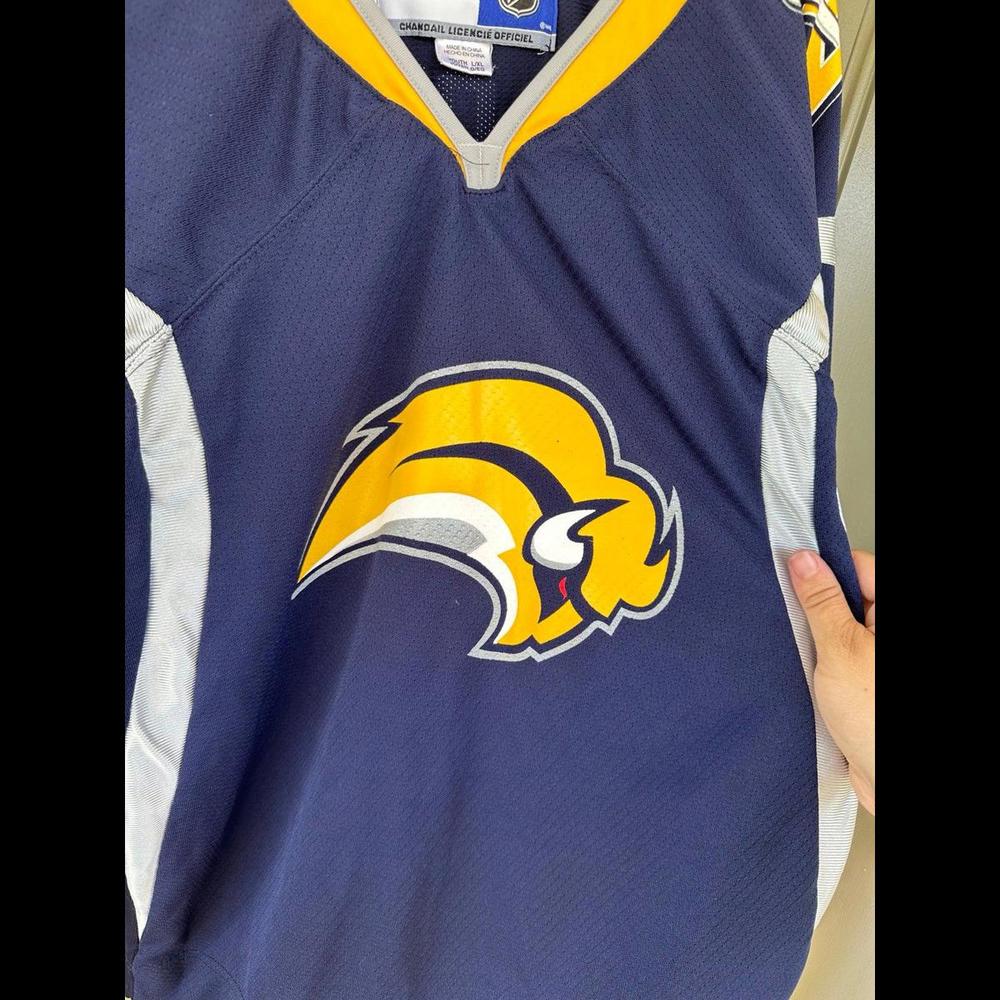 CCM NHL Buffalo Sabres Youth Jersey L/XL - Picture 2 of 5